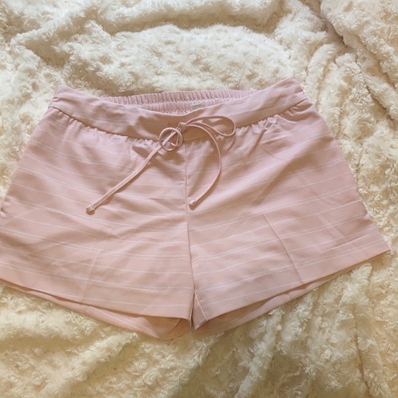New York and company striped soft shorts - Picture 1 of 3